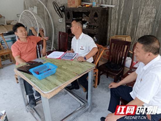 股票金融配资 张家界国家森林公园门票站开展门票预约政策上门宣讲 助力辖区客栈提升服务效能